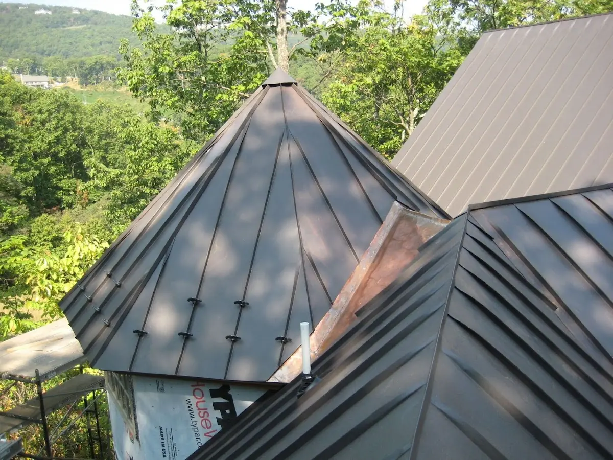 Professional Roof Tarp Installation by Craftsman Roofing in Little Canada